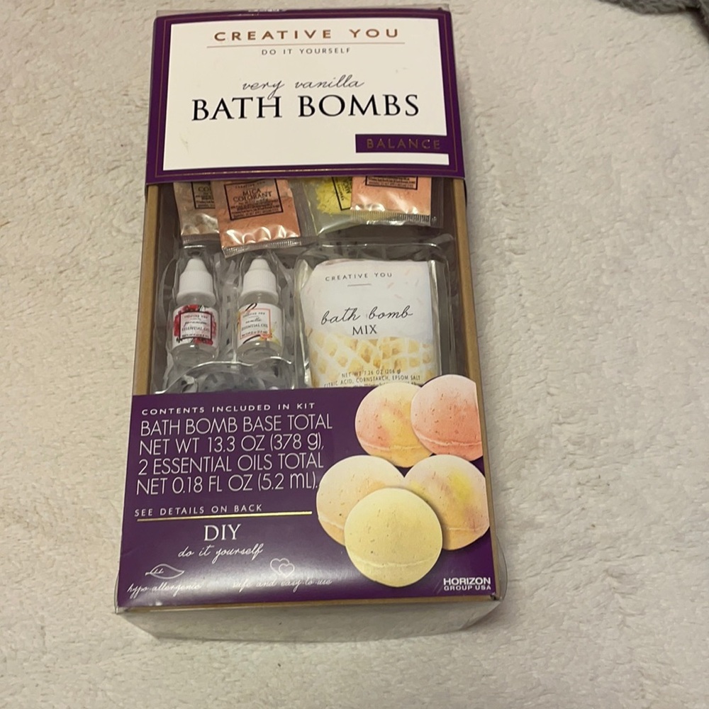 Bath bomb kit